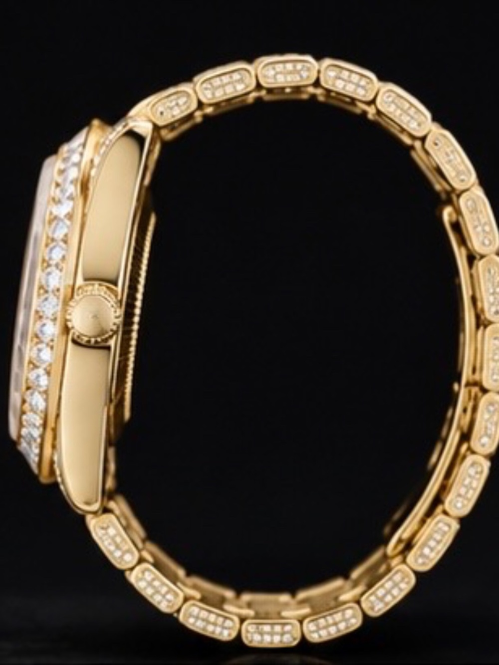Luxury Moissanite Diamond Gold Watch – Fully Iced Pavé Dial & Bracelet | Numeral - Picture 4 of 9